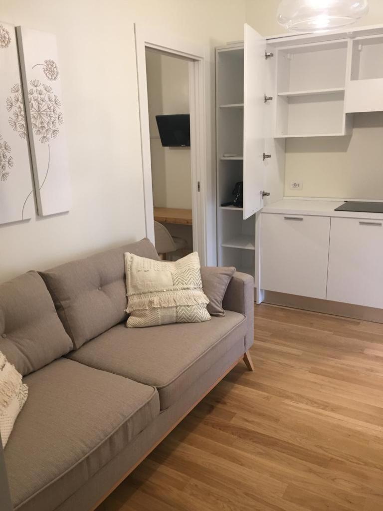 Gatto Bianco Apartment Bari Eksteriør billede
