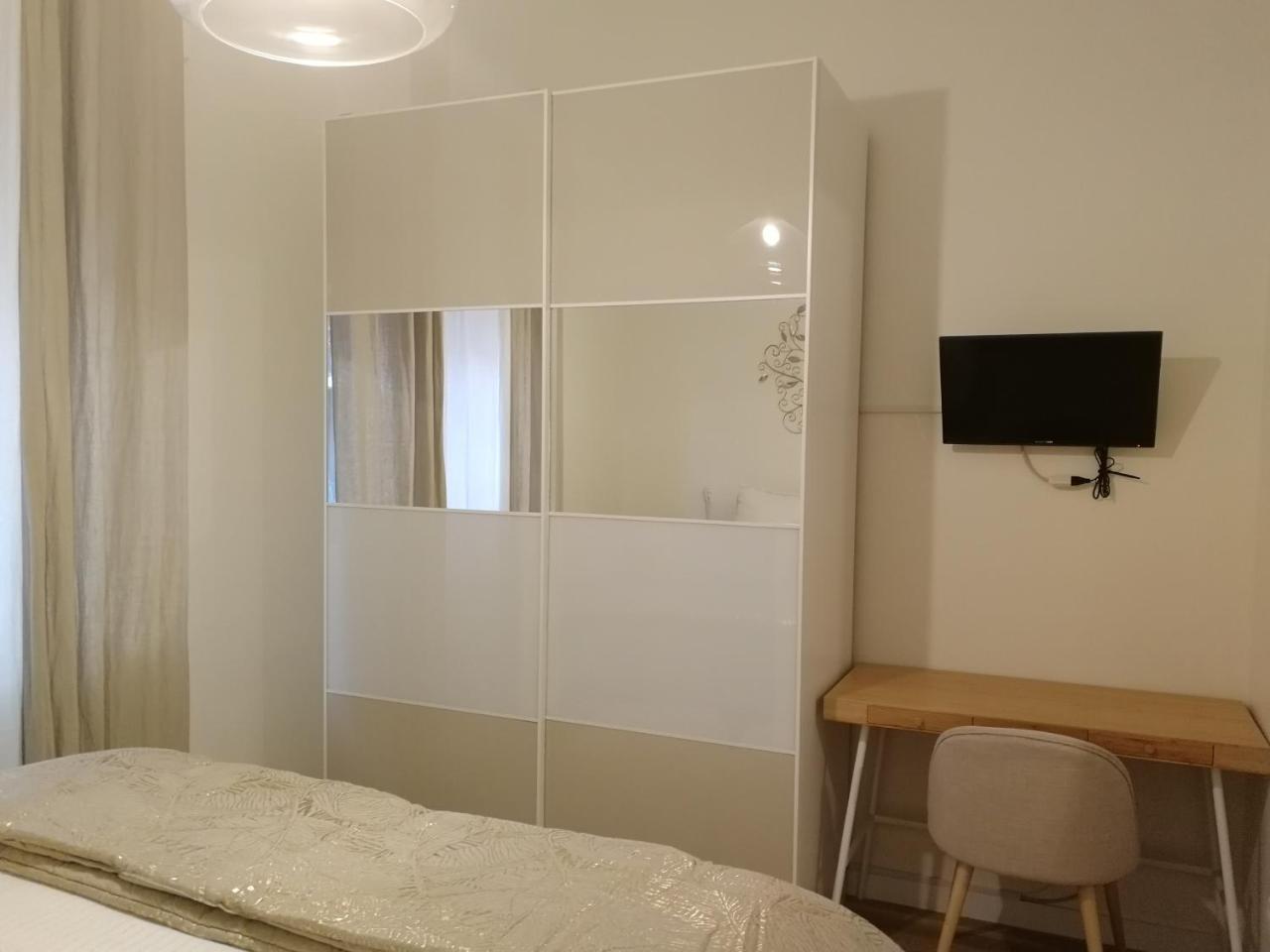 Gatto Bianco Apartment Bari Eksteriør billede