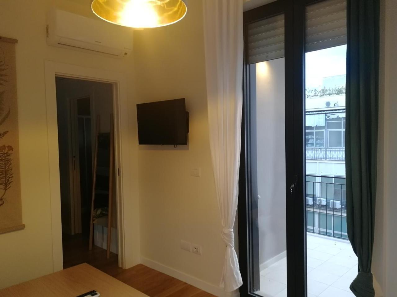 Gatto Bianco Apartment Bari Eksteriør billede