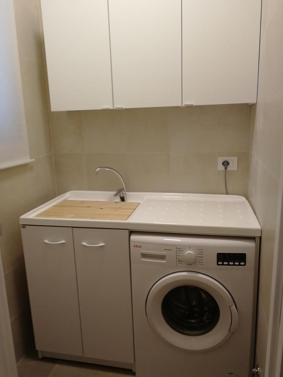 Gatto Bianco Apartment Bari Eksteriør billede