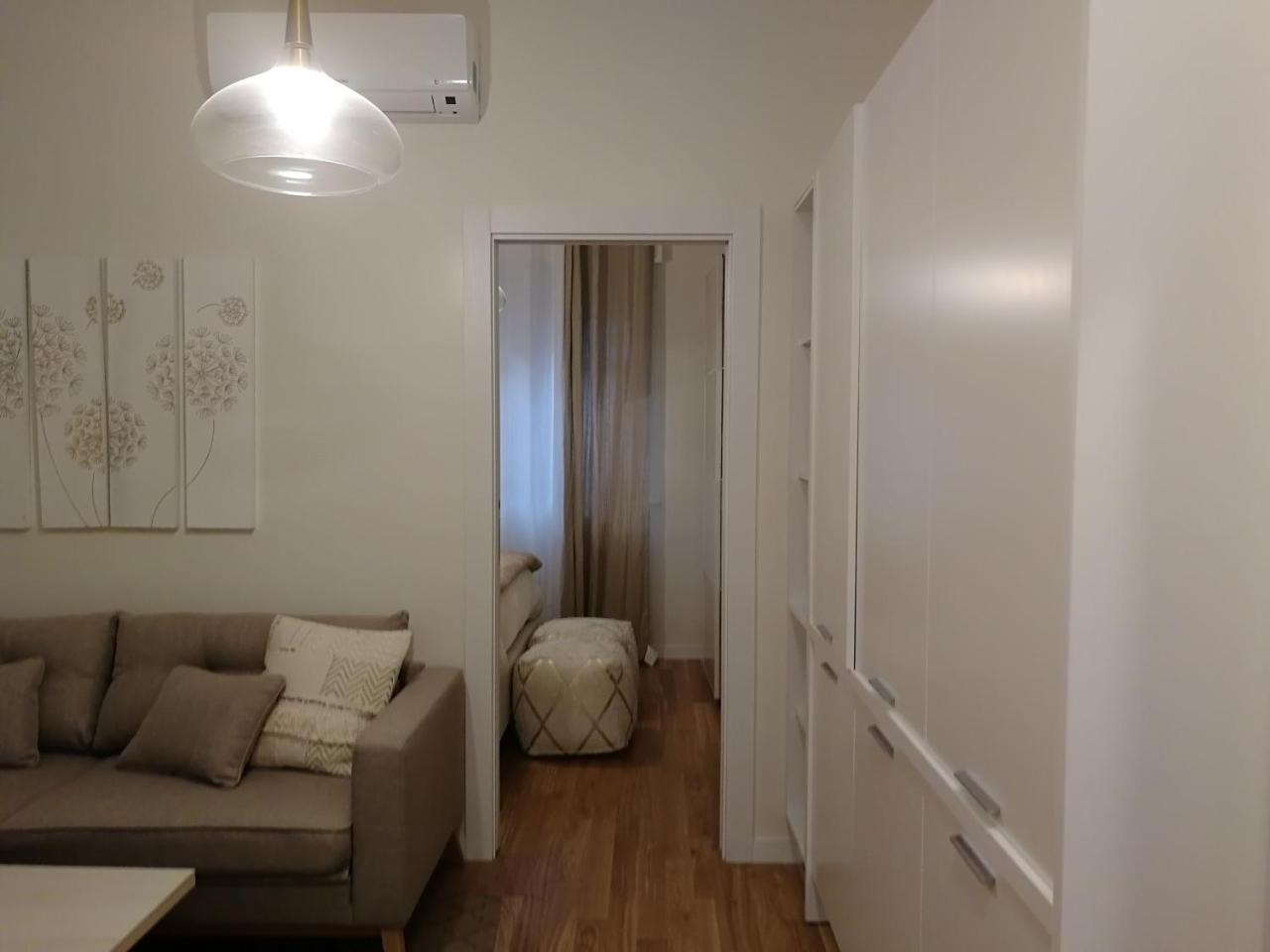 Gatto Bianco Apartment Bari Eksteriør billede