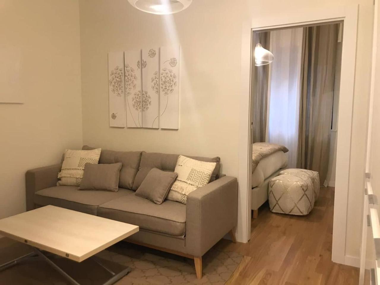 Gatto Bianco Apartment Bari Eksteriør billede